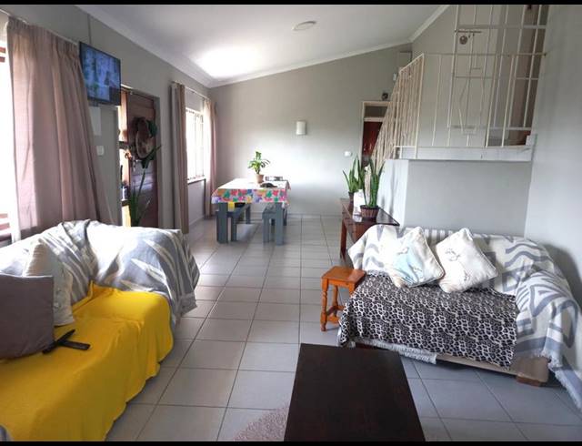 4 BEDROOM HOUSE FOR SALE IN CARRINGTON HEIGHTS